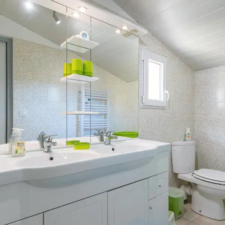 Semesterbostad Les Mimosas