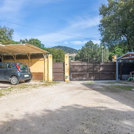 Дом отдыха Les Mimosas *