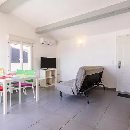 Les Mimosas Борм-ле-Мимоза